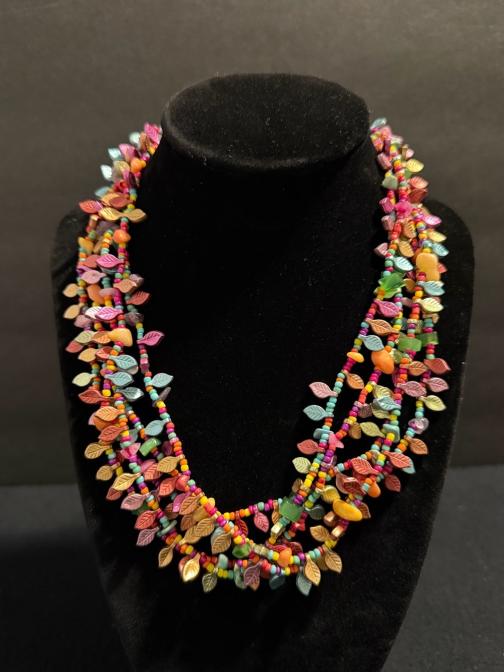 Multicolor Leaf Bead Necklace - Vibrant Women’s Jewelry